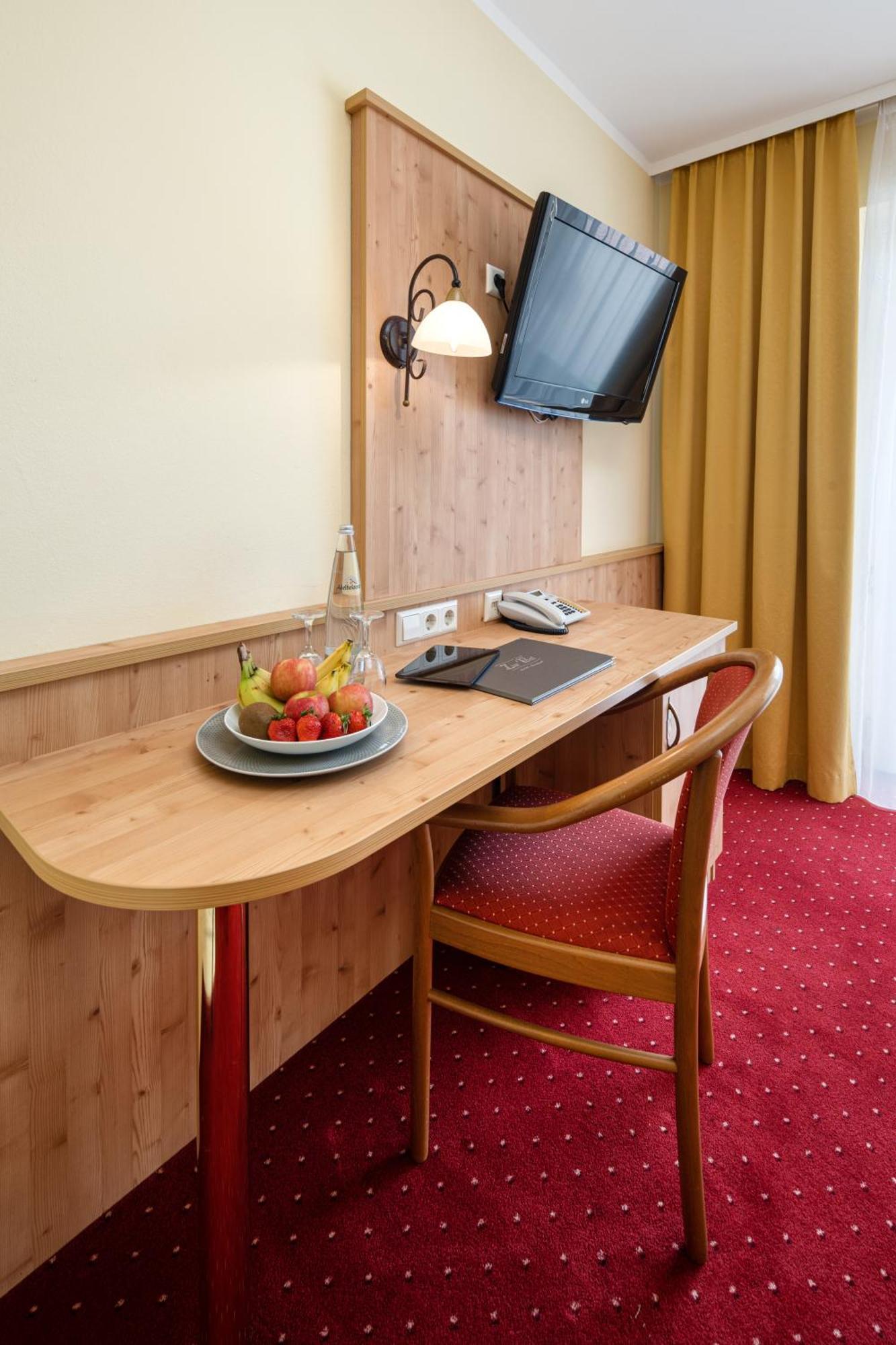 Hotel Zur Post Bad Abbach Phòng bức ảnh